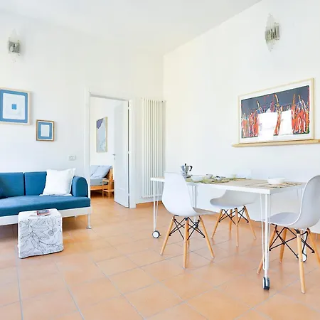 Guesthost - Solaria House Foria * Napoli