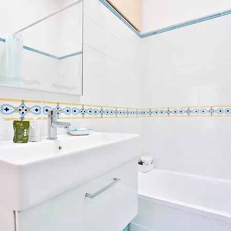 Guesthost - Solaria House Foria Napoli