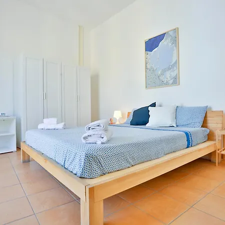 Daire Guesthost - Solaria House Foria