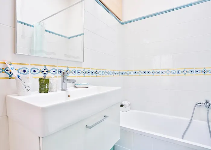 Guesthost - Solaria House Foria Napoli