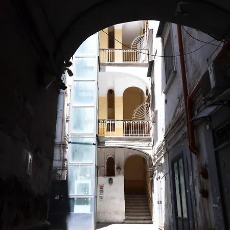 Guesthost - Solaria House Foria Appartamento *